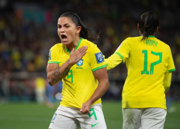 Jamaica x Brasil: palpites, onde assistir ao vivo, escalações e horário